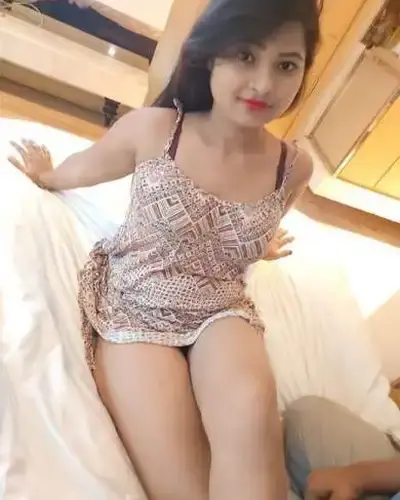 Call Girls in Kapur Bawdi
