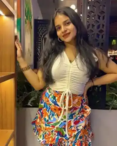 Escorts Service Kapur Bawdi