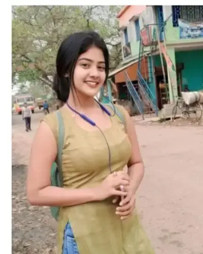 Escort In Kapur Bawdi